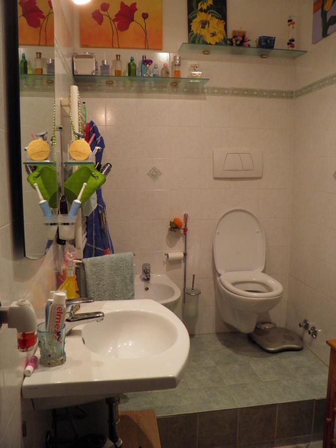 Appartamento Con Incantevole Vista Mare ليفورنو المظهر الخارجي الصورة
